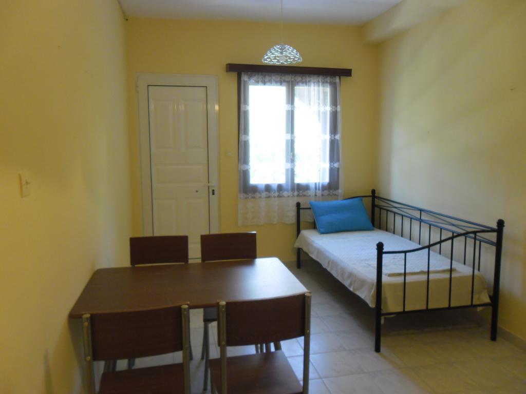 Villa Maria Chrani Extérieur photo