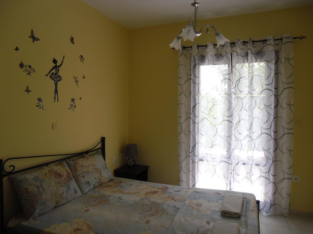 Villa Maria Chrani Extérieur photo