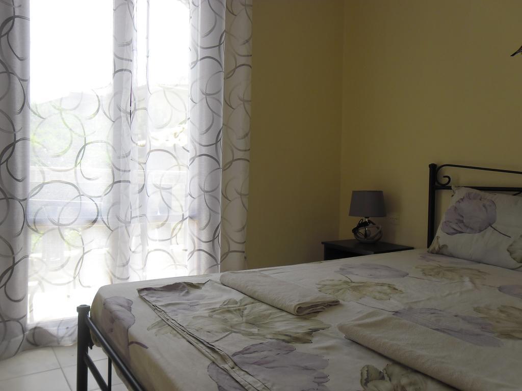 Villa Maria Chrani Extérieur photo